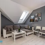 Apartamenty Bluesky - Centrum Karpacza, Blisko Pkp, Balkon, Spokojna Zielona Okolica Apartamento Karpacz